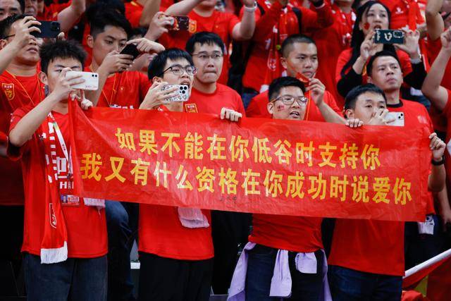 哈利伯顿回归雷霆主场，借鼠尾草改善心情
